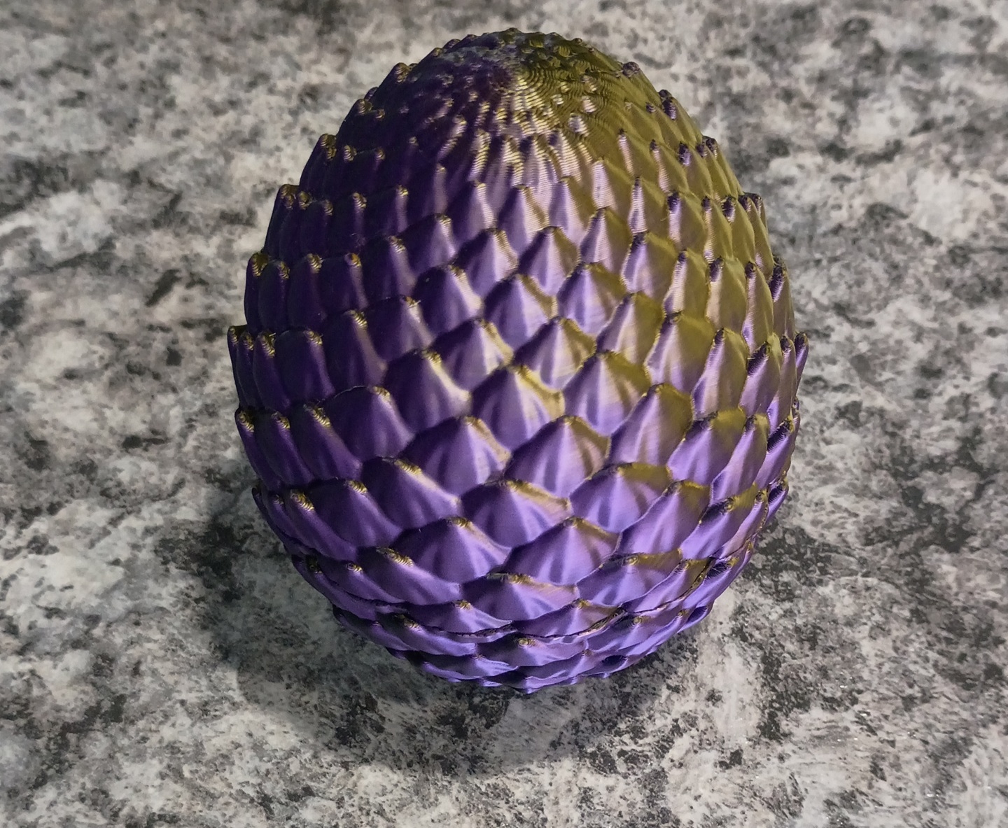 Dual-Tone Silk Dragon Egg (Screw-Top Container)