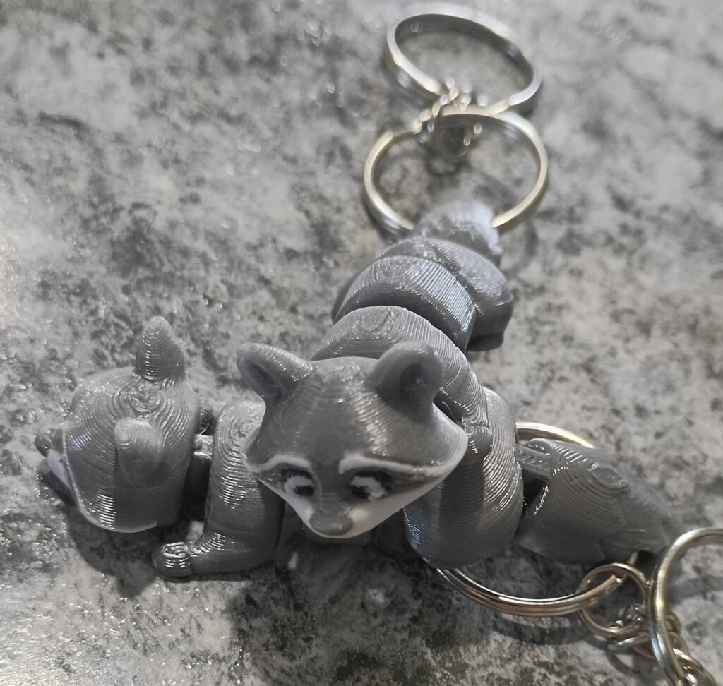 🦝 Articulated Raccoon Keychain